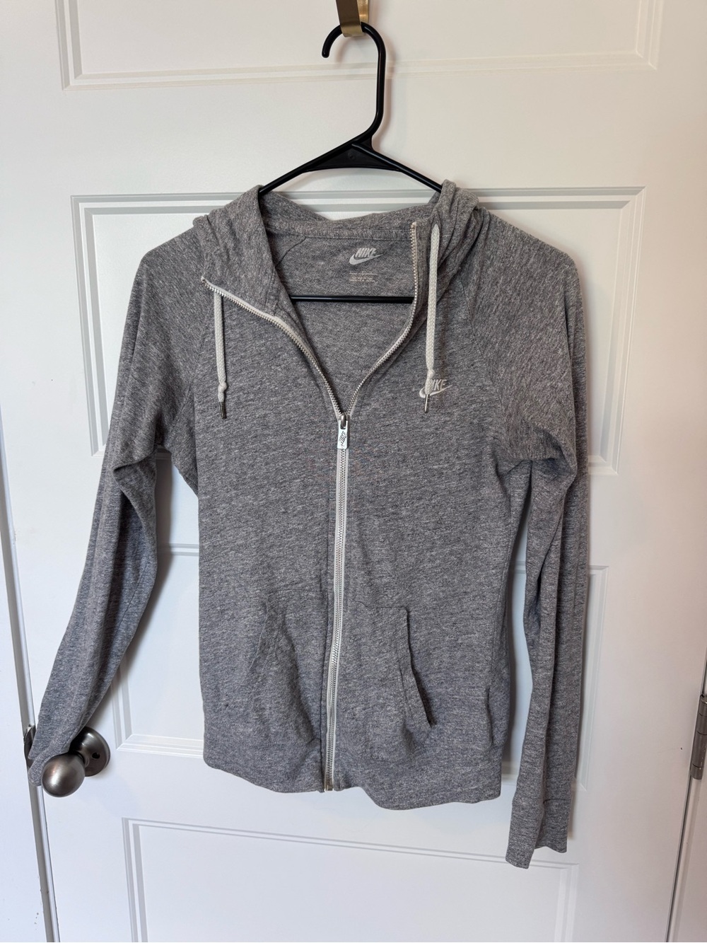 Nike women’s Gray Zip-Up Hoodie Sweater